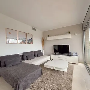 https://paradise-village-salou.catalonia-hotels.com
